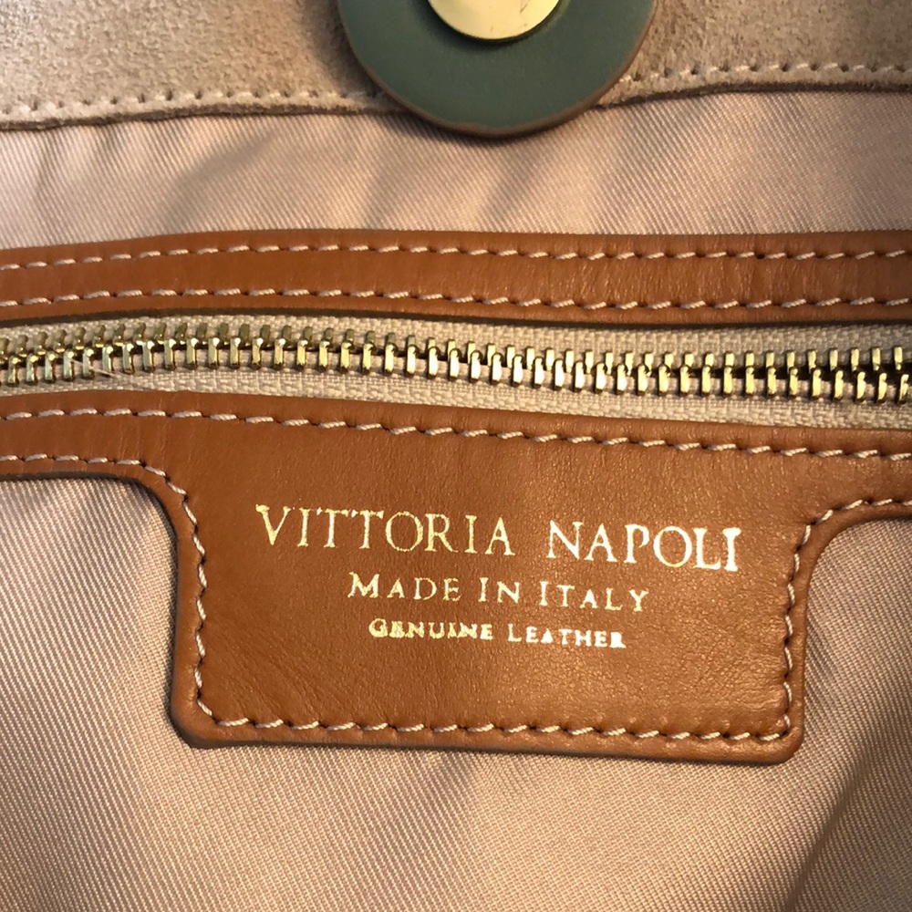 Medium/Medium- large tote. Great condition/ leather